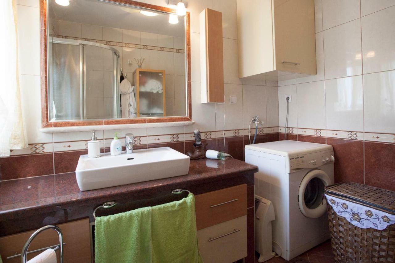 Apartment Dolores Split Bagian luar foto